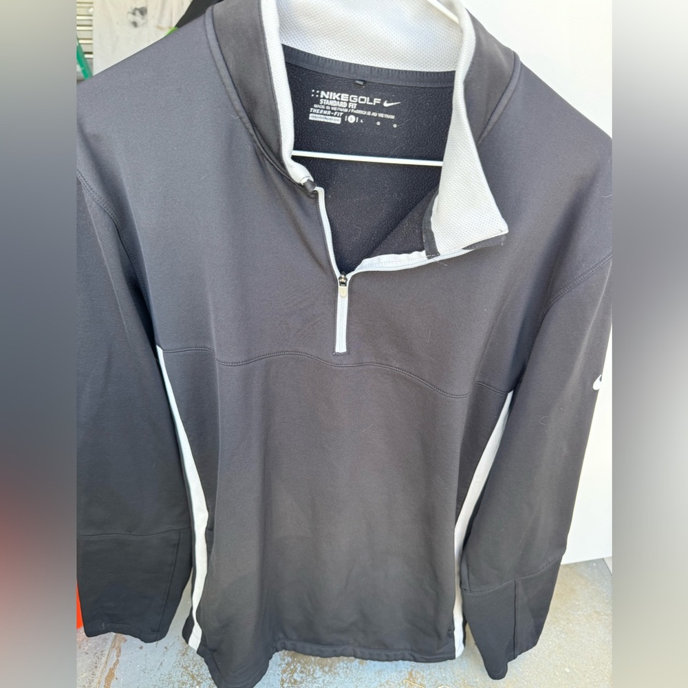 Nike pullover